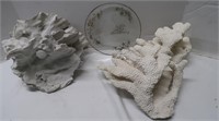 2 Pieces Coral for Fish Tank & Plate
