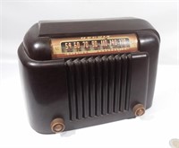 Radio antique en bakelite Bendix Aviation Corp.