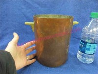 nice heavy copper ice / wine bucket