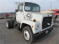 1984 Ford 8000
