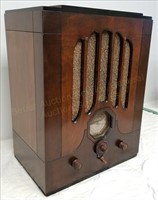 Stromberg-Carlson Model 61-T Tombstone Radio