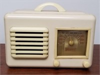 General Television Model 5A5 Tube Radio