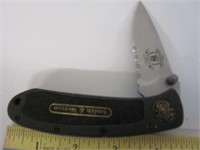Smith & Wesson Pocket Knife