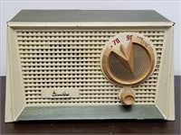 Arvin Model 950T Tube Radio 1955