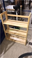 Fold flat bookcases with three shelves, 38 x 28 x