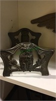 Antique owl & pinecone iron bookend stand, 6 inch