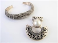 Bracelet and Silver Pearl Slider