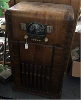 Vintage Zenith Radio / Record Player