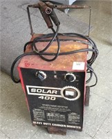 Solar 400 Rolling Jumper Box