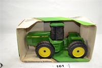 John Deere 8760 4WD tractor