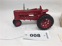 International 300 1984 Toy Farmer