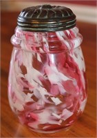 CRANBERRY AND WHITE MOLD BLOWN SUGAR/TALC SHAKER