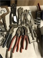 LOT OF VISE GRIPS AND WIRE CUTTERS