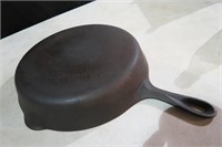 GRISWOLD #10 SM BLOCK CAST IRON SKILLET