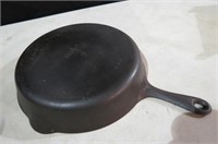 GOOD HEALTH #9 CAST IRON SKILLET (MADE BY GRISWOLD