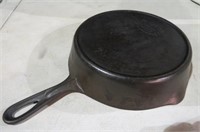 FAVORITE PIQUA WARE # 7 CAST IRON SKILLET