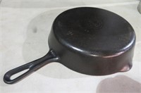 GRISWOLD # 7 SM BLOCK CAST IRON SKILLET