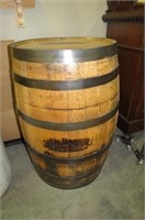 ORGINAL JACK DANIELS WOOD WHISKEY BARRELL