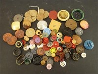 Antique and Vtg Buttons - Some Could Be Bakelit