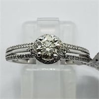 $8000 14K  Diamond W/Side Dia 2.61Gms Ring
