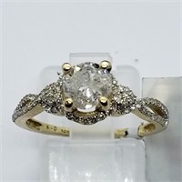$7900 14K Solitaire W/Side Dia Ring
