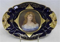 Royal Vienna oval hdld 12" plate