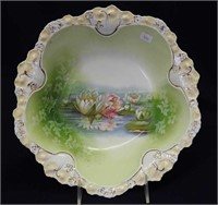 RS Prussia 10 1/2" bowl w/Reflection decor