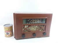 Radio mod. KM-500 Canadian General Electric