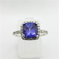 $3300 10K Tanzanite  Diamond Ring