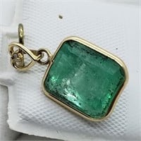 $4009 14K Emerald Pendant