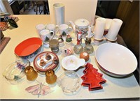 Various Christmas Kitchen Items