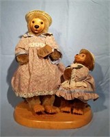 Raikes bears, Lucille & Daphne, with wood stand