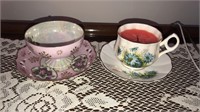 2 hand painted tea cups & saucers