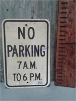 No Parking 7am to 6pm road sign