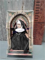 No. 1400 Nun doll w/box