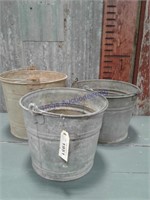 Set of 3 galvanized buckets