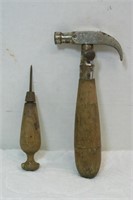 Very unusual miniature hammer & punch ; not sure