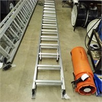 Werner 28' aluminum extension ladder