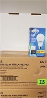 LED light bulbs/60w/9w/12 count case