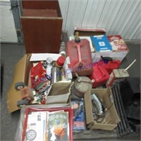 gas cans, fire truck, Service manuals
