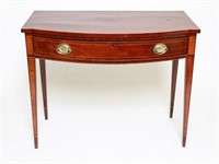 Sheraton Manner Side Table with String Inlay