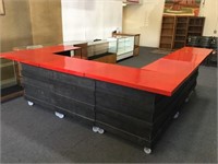Rolling L Shaped Bar w/ Hard Top & 7 Sections