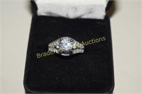 LADIES STERLING SILVER AND CZ RING. SIZE 8