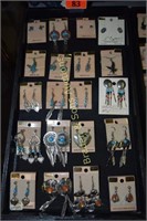 GROUP OF 40 EARRINGS AND NECKLACES