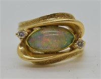 14k Gold Opal & Diamond Ring