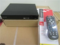 SONY BLURAY PLAYER WITH UNIVERSAL REMOTE