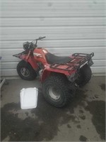 1986 Honda 4-wheeler With and new front fender