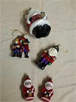 5 Glass Santa Claus ornaments