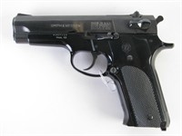 Smith & Wesson Model 59, 9mm Semi-Auto