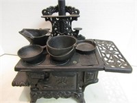 Child Size Cast Iron Stove w/Pots-Skillets(Boyd's)